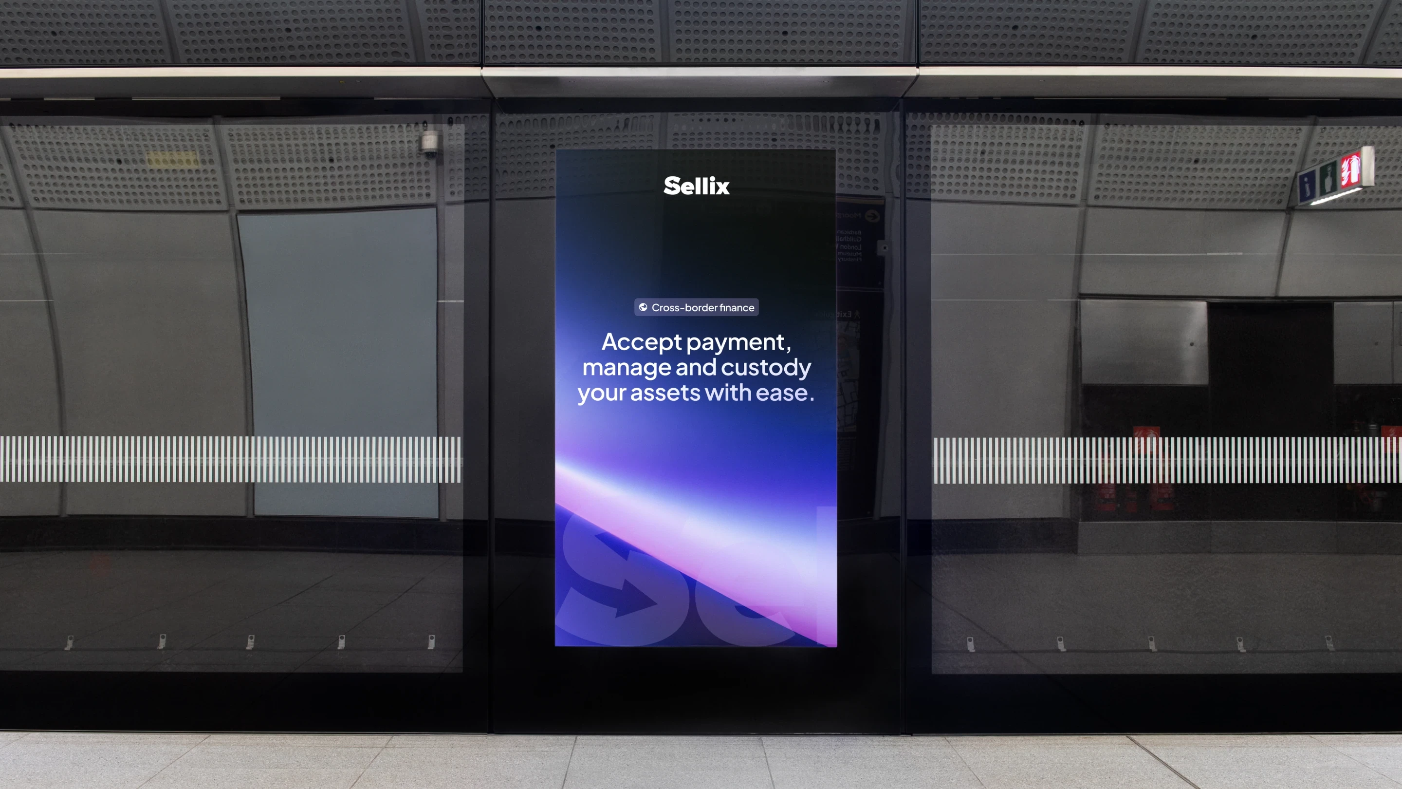 Sellix mockup.